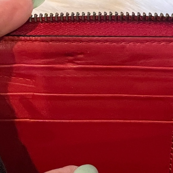 Authentic Gucci Marmot Zip Around Wallet - Picture 7 of 10